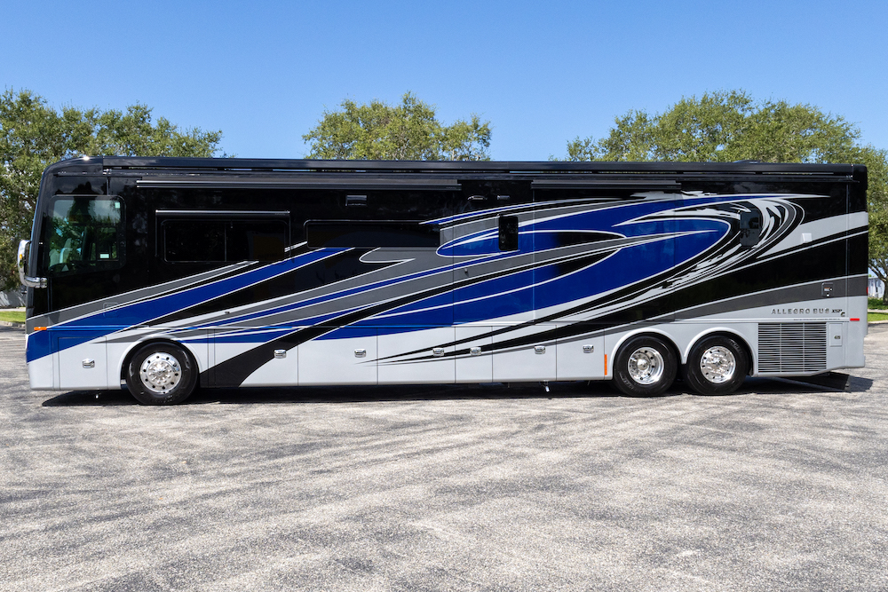 2022 Tiffin Allegro For Sale