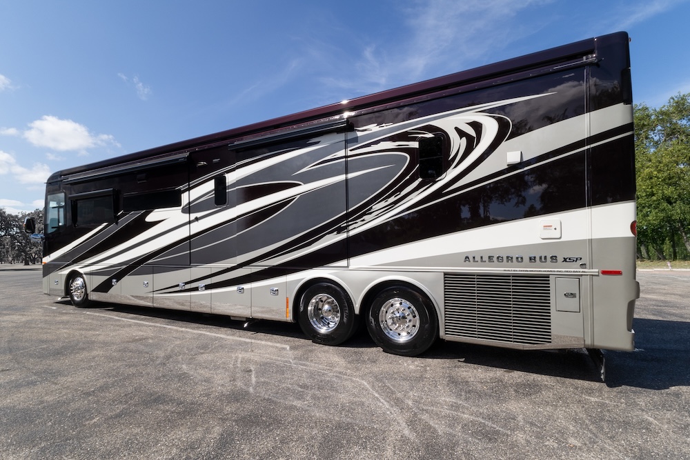 2022 Tiffin Allegro For Sale