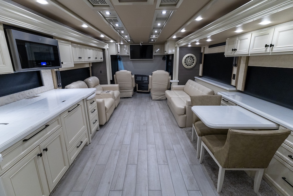 2022 Tiffin Allegro For Sale