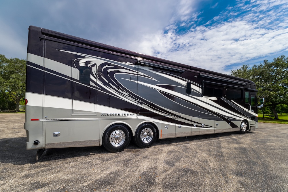 2022 Tiffin Allegro For Sale