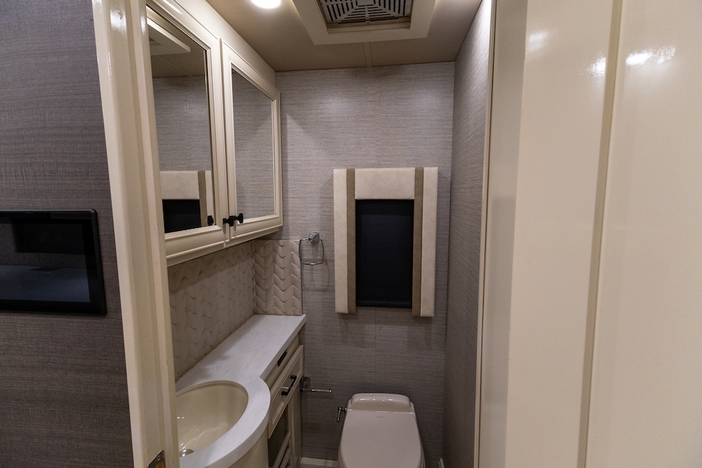 2022 Tiffin Allegro For Sale