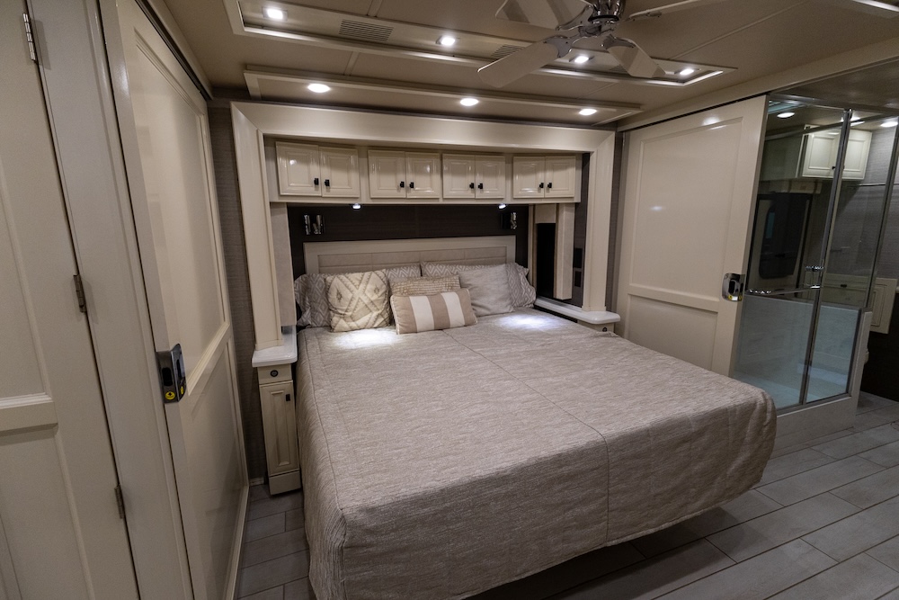 2022 Tiffin Allegro For Sale