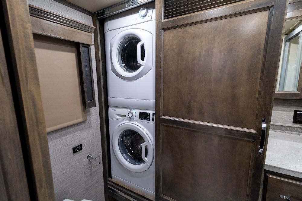 2022 Tiffin Allegro Red For Sale