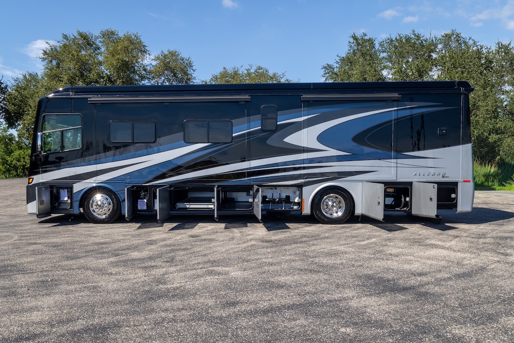 2022 Tiffin Allegro Red For Sale
