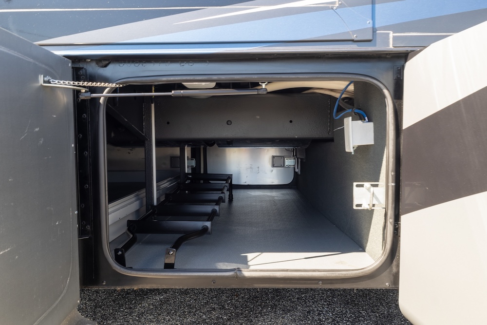 2022 Tiffin Allegro Red For Sale