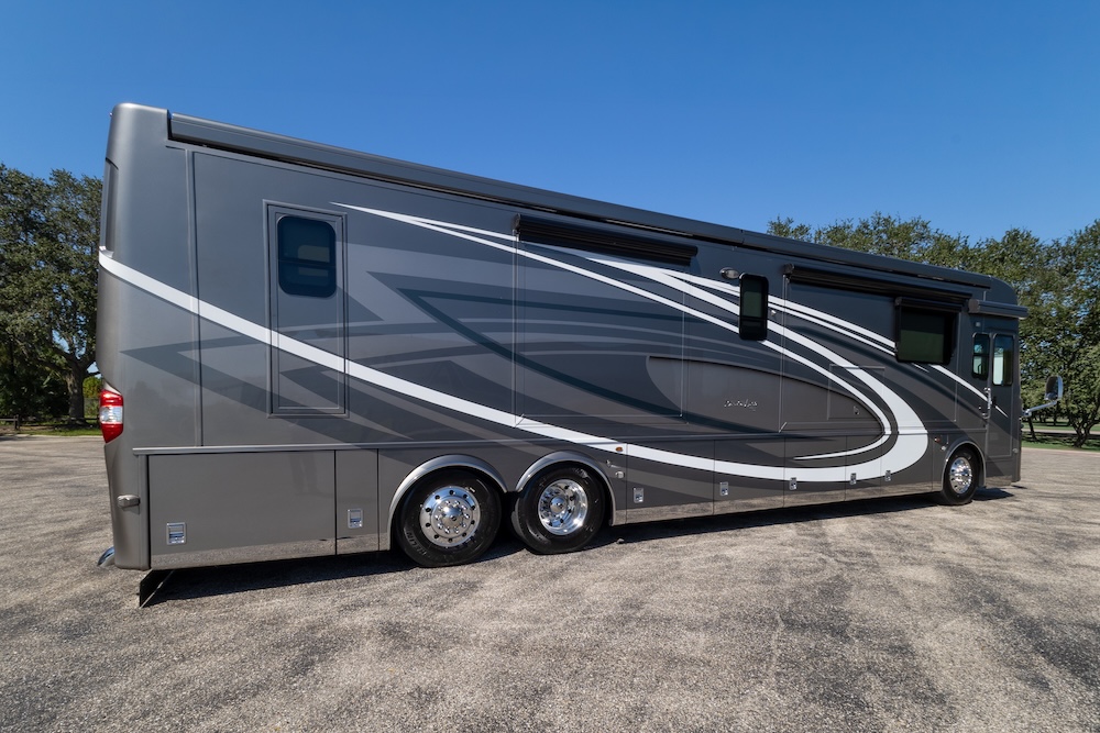 2023 Newmar London Aire For Sale