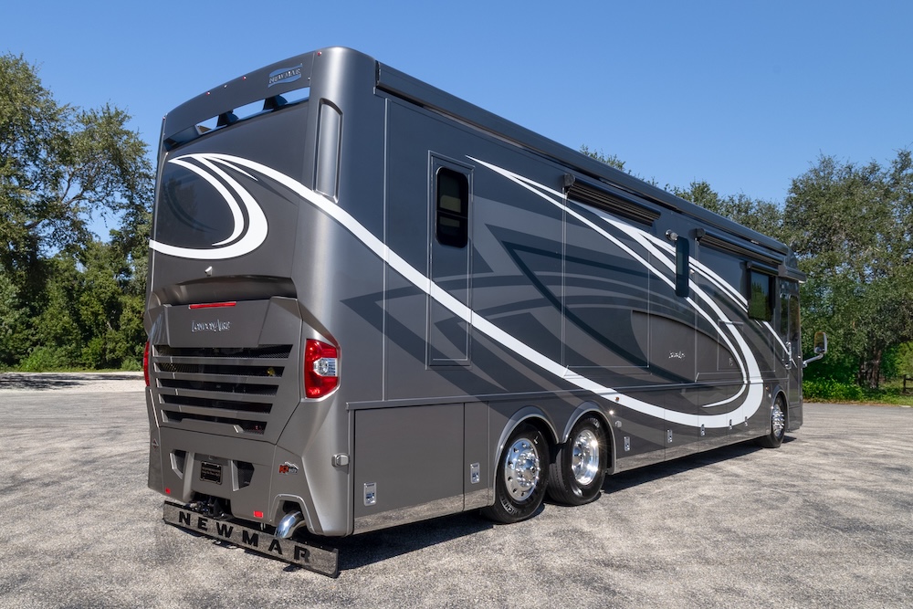 2023 Newmar London Aire For Sale