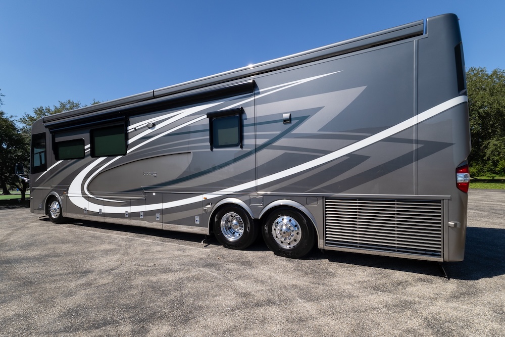 2023 Newmar London Aire For Sale