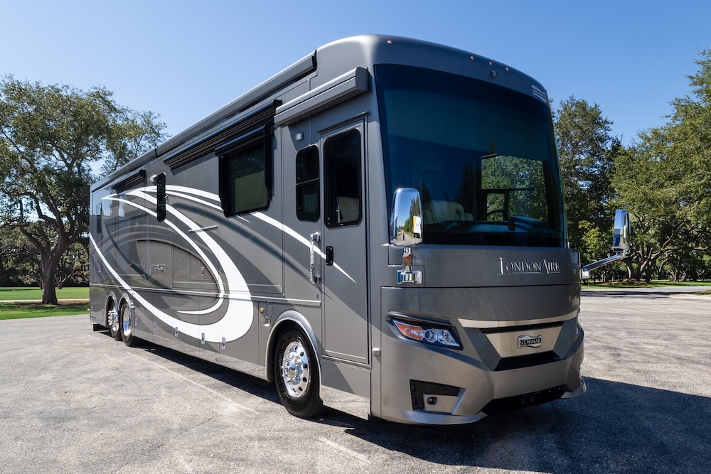 2023 Newmar London Aire For Sale