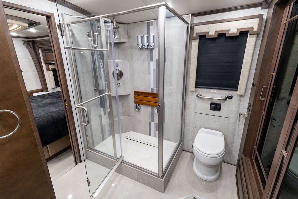 2023 Newmar London Aire For Sale