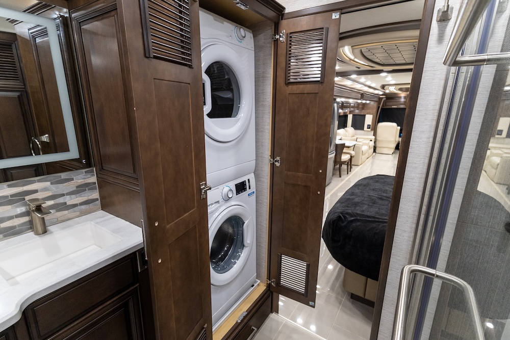 2023 Newmar London Aire For Sale