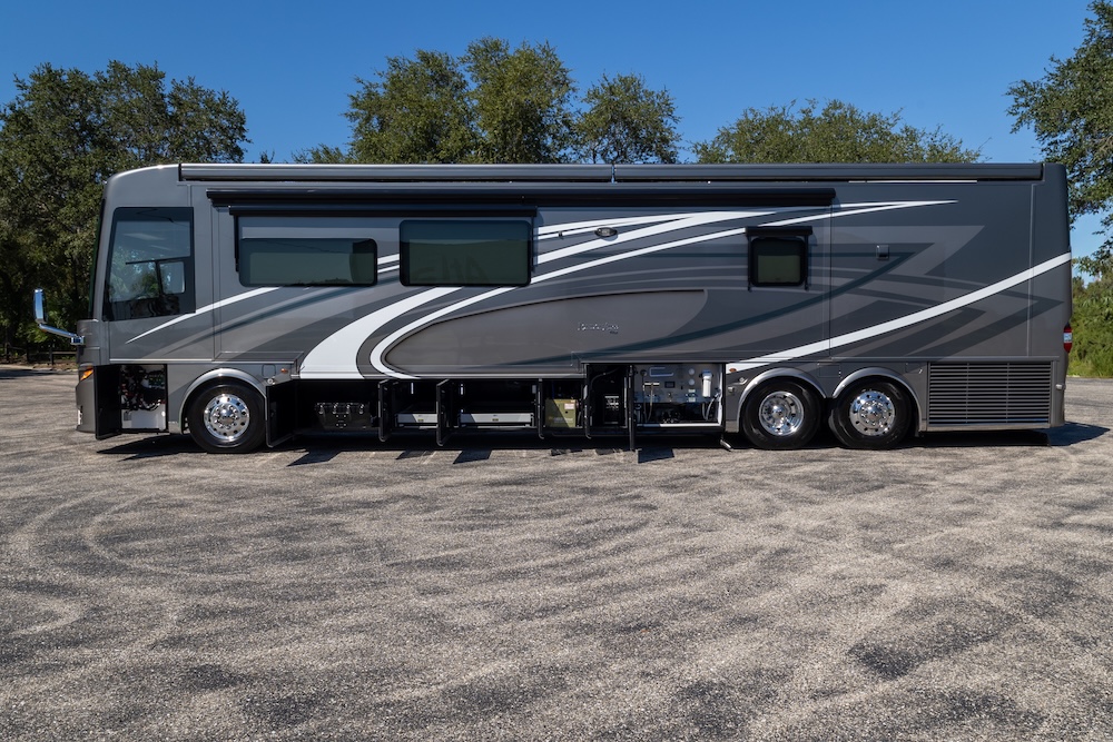 2023 Newmar London Aire For Sale