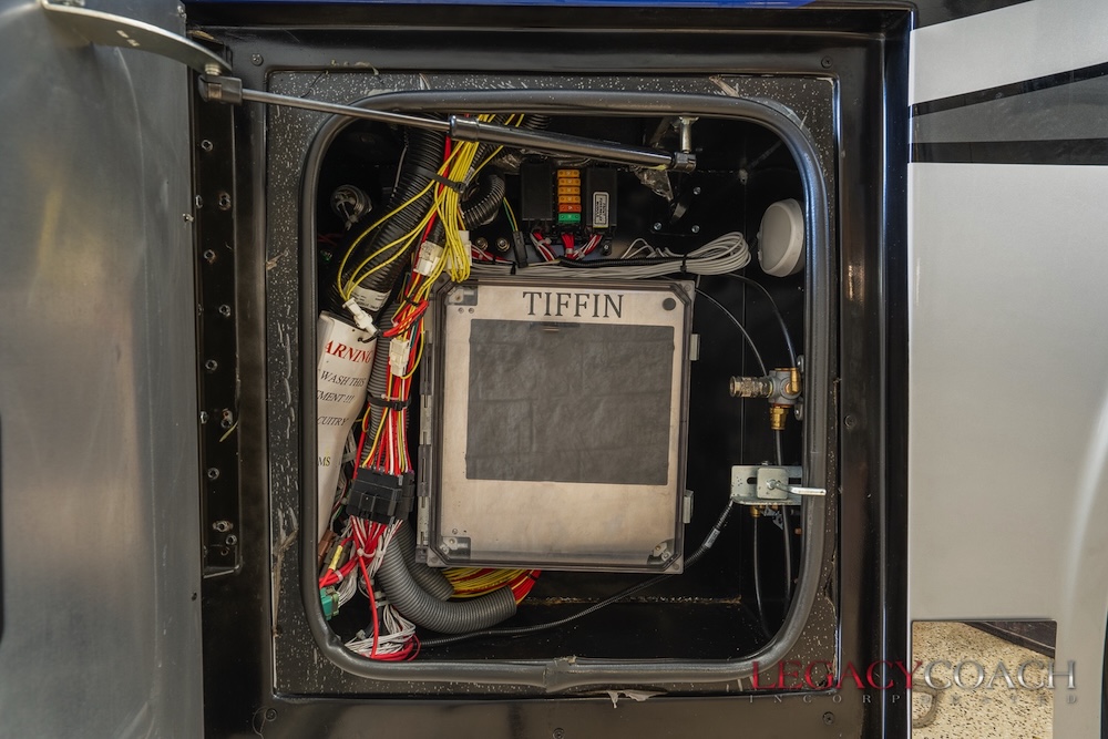 2023 Tiffin Allegro For Sale