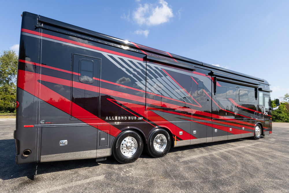 2023 Tiffin Allegro For Sale