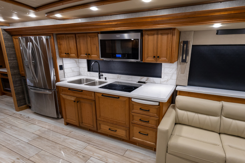 2023 Tiffin Allegro For Sale