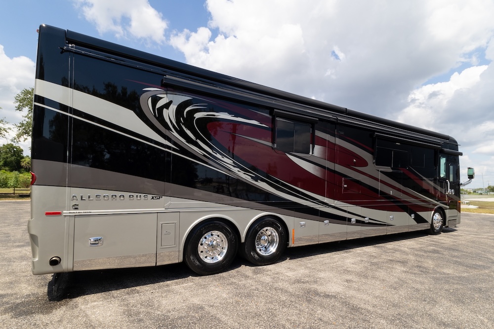 2023 Tiffin Allegro For Sale