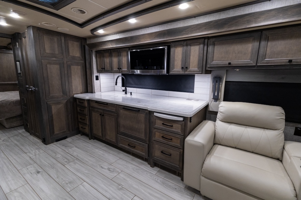 2023 Tiffin Allegro For Sale