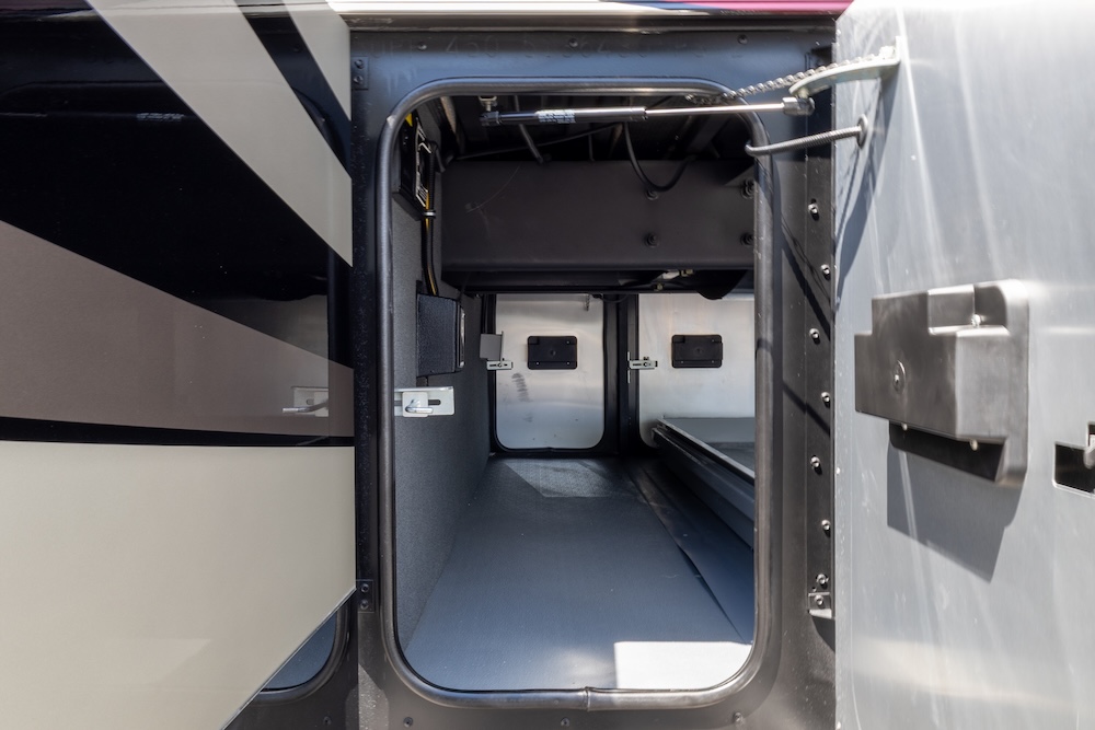 2023 Tiffin Allegro For Sale