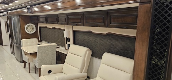 2024 Newmar London Aire For Sale