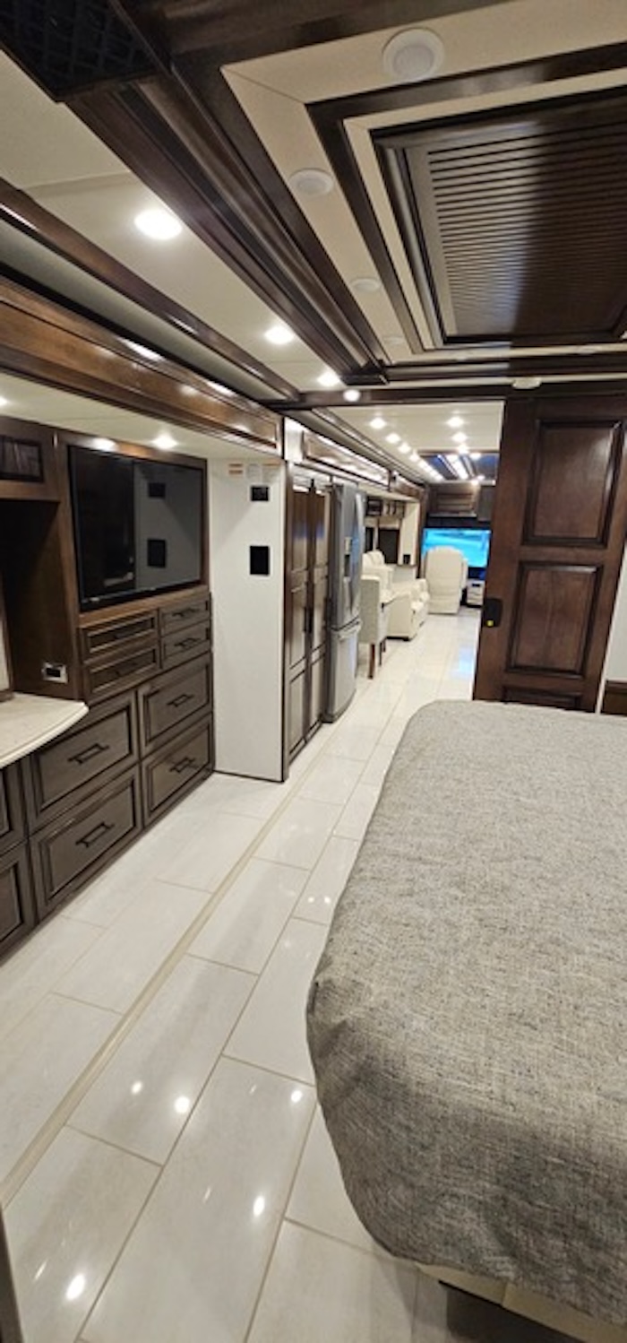 2024 Newmar London Aire For Sale