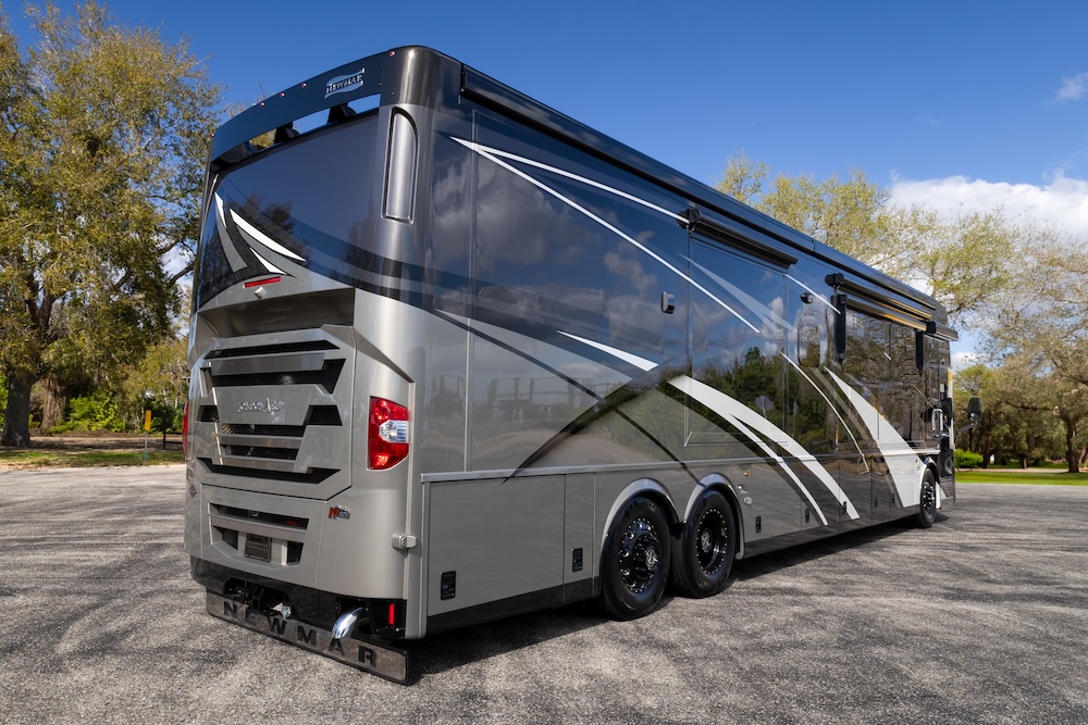 2024 Newmar London Aire For Sale