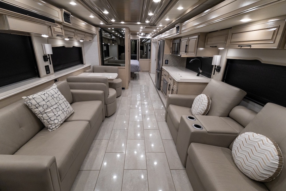 2024 Newmar London Aire For Sale