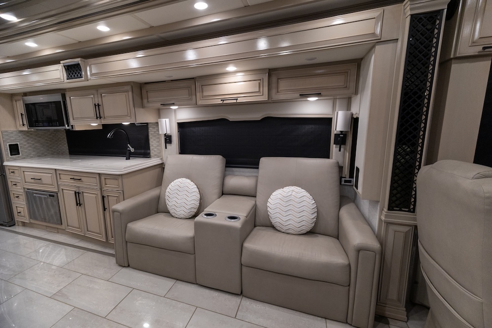 2024 Newmar London Aire For Sale