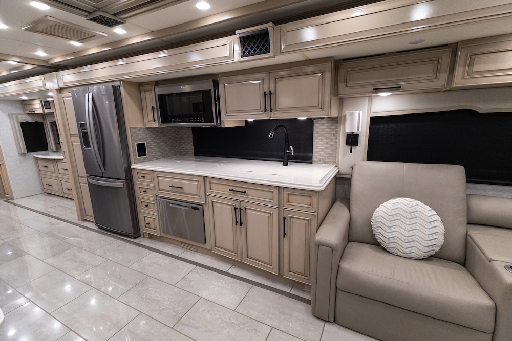 2024 Newmar London Aire For Sale