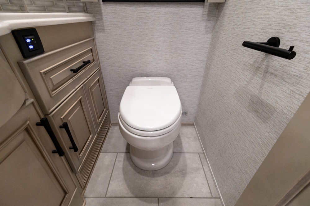 2024 Newmar London Aire For Sale