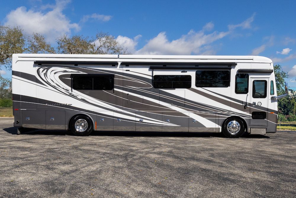 2024 Tiffin Allegro For Sale