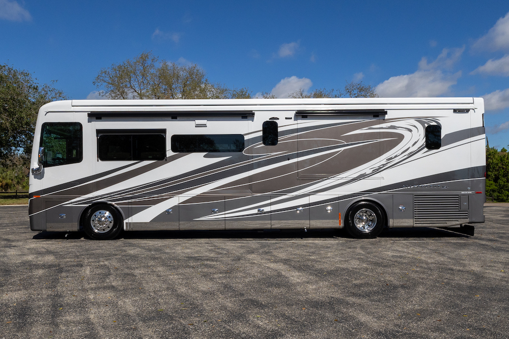 2024 Tiffin Allegro For Sale