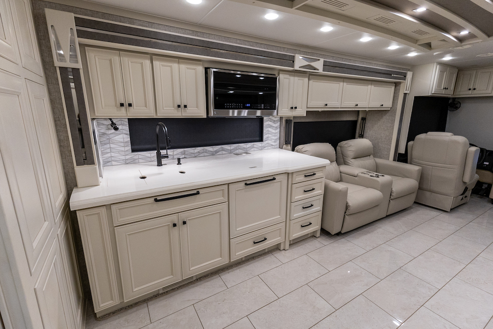 2024 Tiffin Allegro For Sale