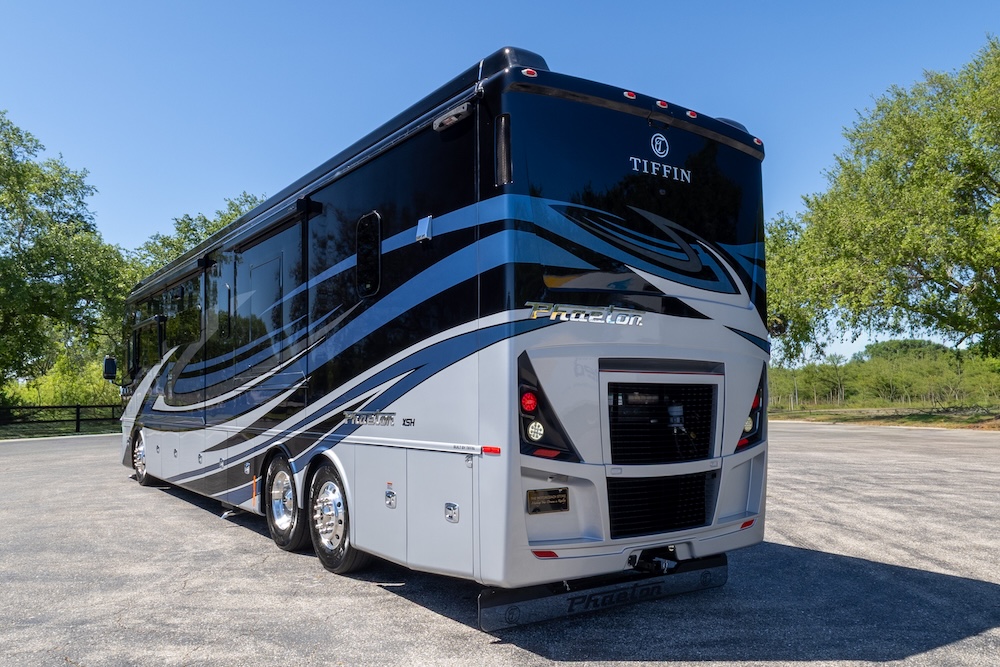 2024 Tiffin Pheaton For Sale