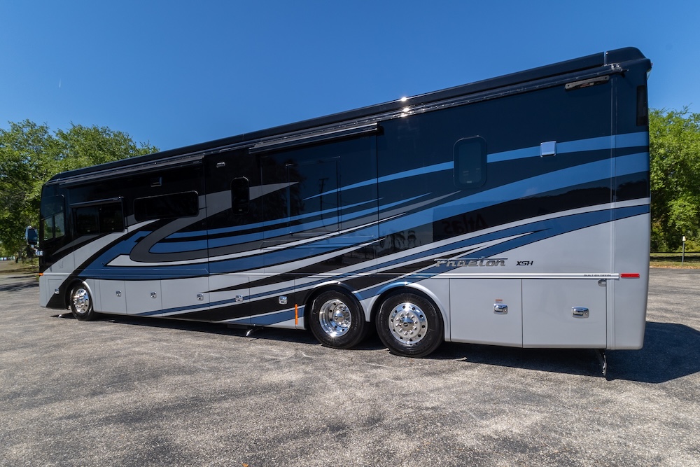 2024 Tiffin Pheaton For Sale