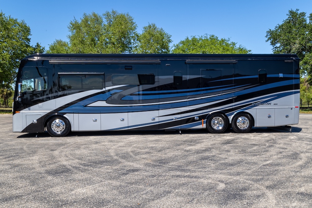 2024 Tiffin Pheaton For Sale