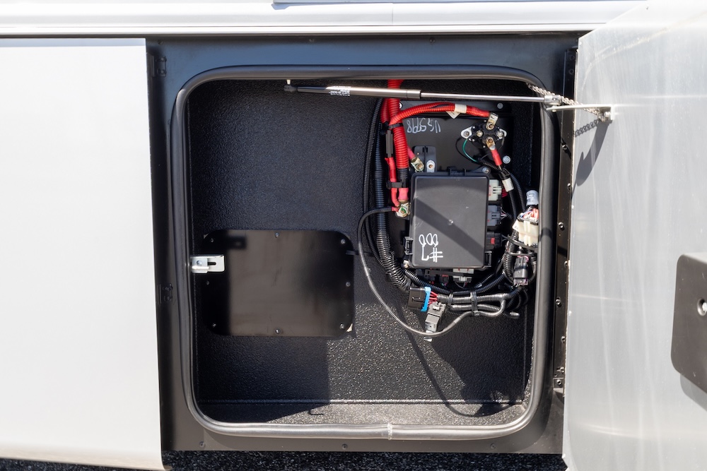 2024 Tiffin Pheaton For Sale