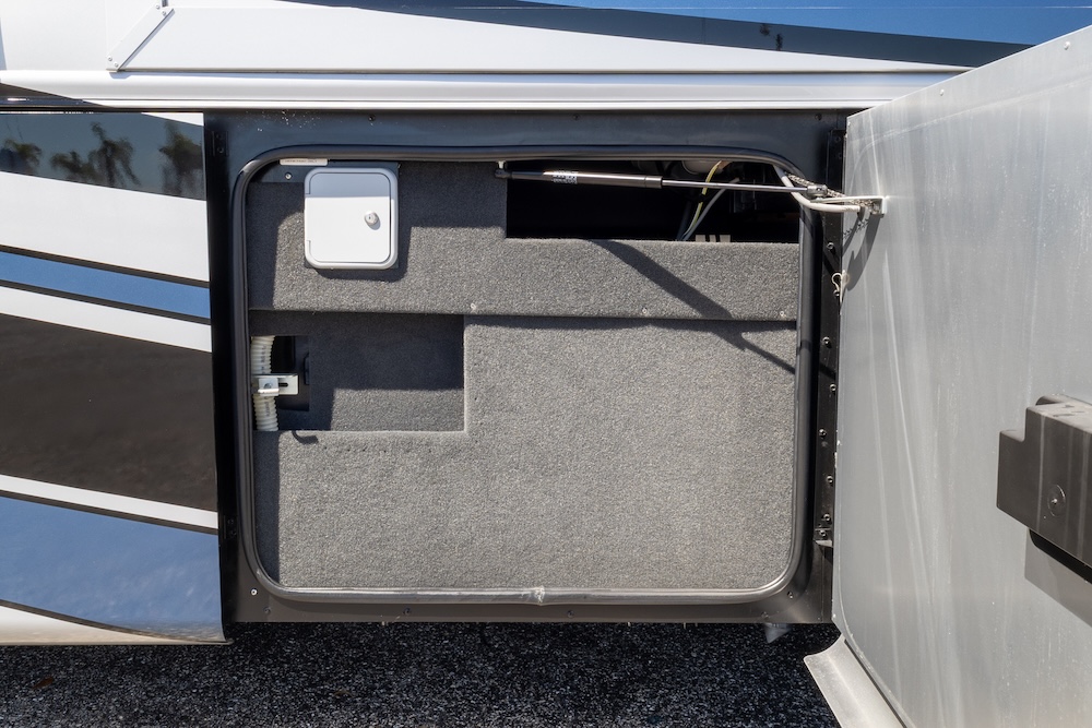 2024 Tiffin Pheaton For Sale