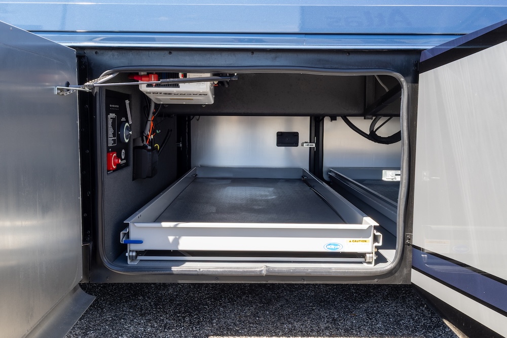 2024 Tiffin Pheaton For Sale