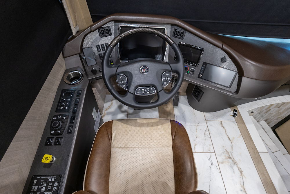 2025  Foretravel For Sale