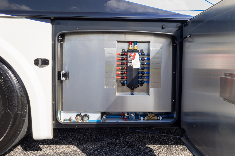 2025  Foretravel For Sale