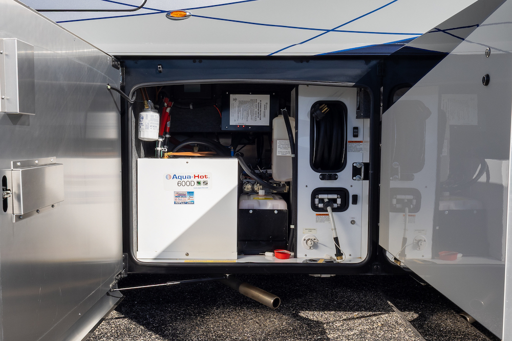 2025  Foretravel For Sale