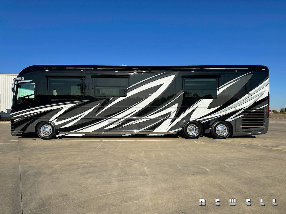 2025 Newell For Sale