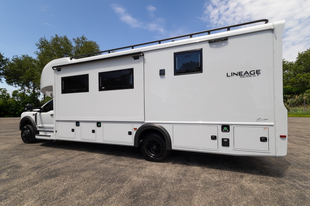 2026 Lineage For Sale