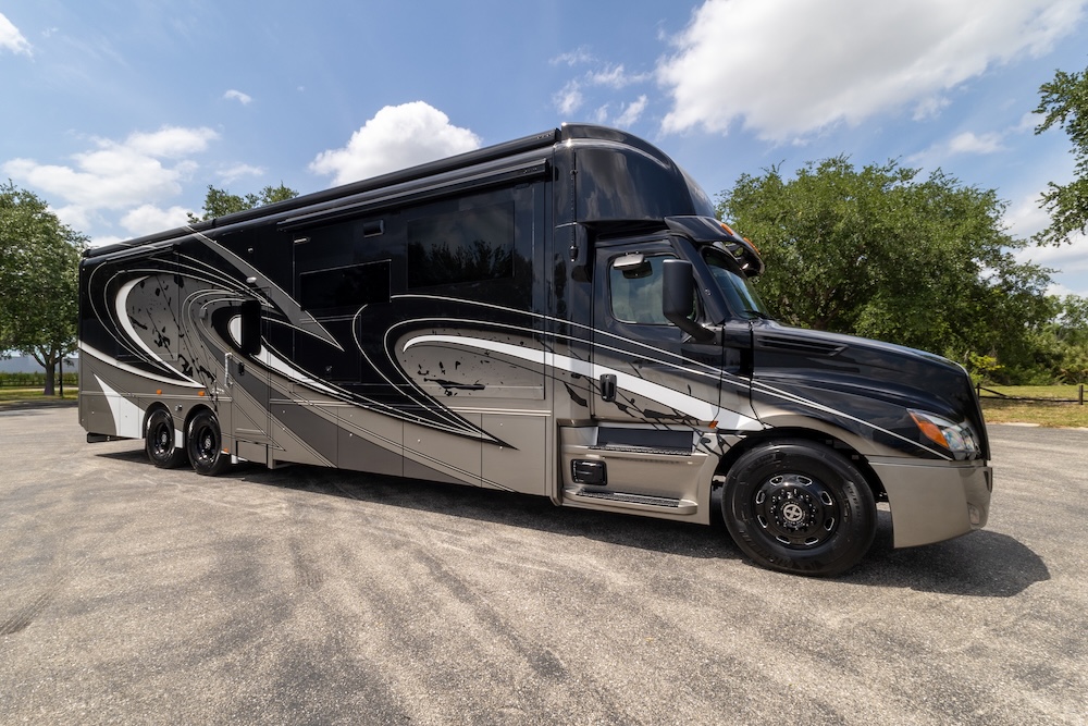 2026 Showhauler  For Sale