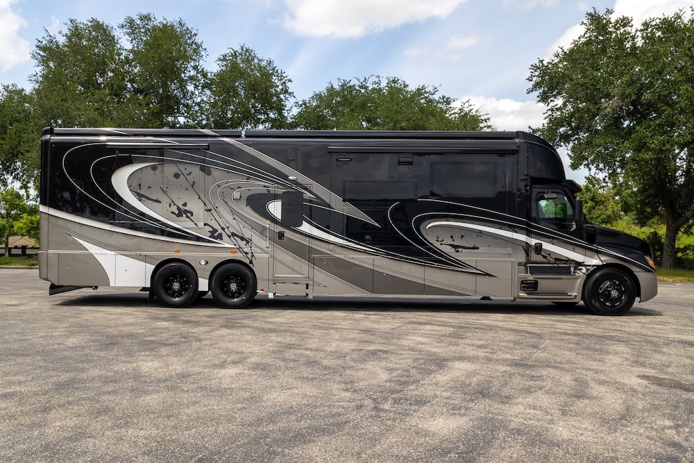 2026 Showhauler  For Sale