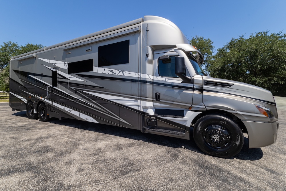 20026 Showhauler For Sale