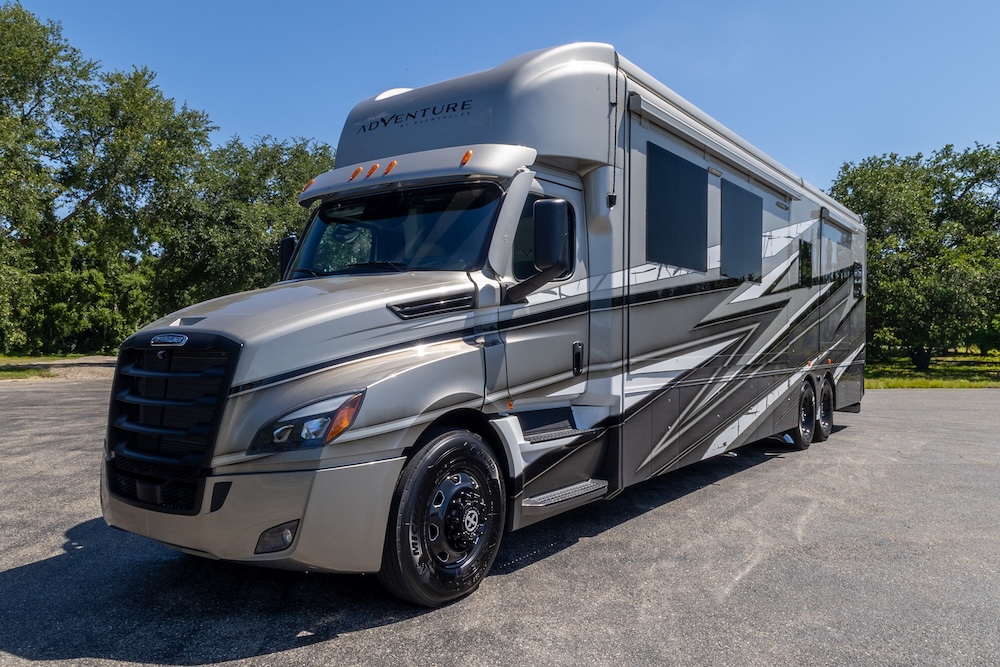 20026 Showhauler For Sale