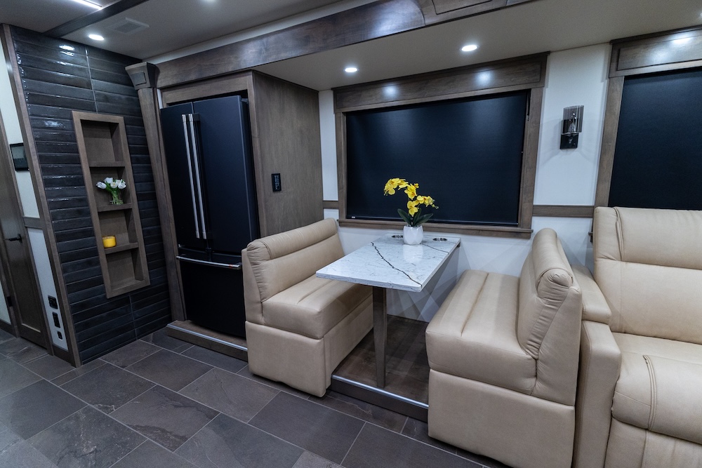 20026 Showhauler For Sale