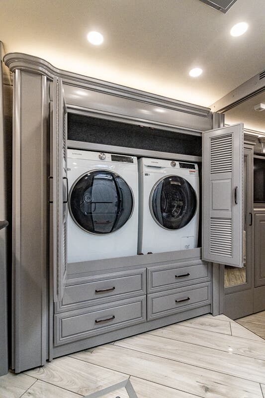 Bus-Stuff.com Class A Rv For Sale