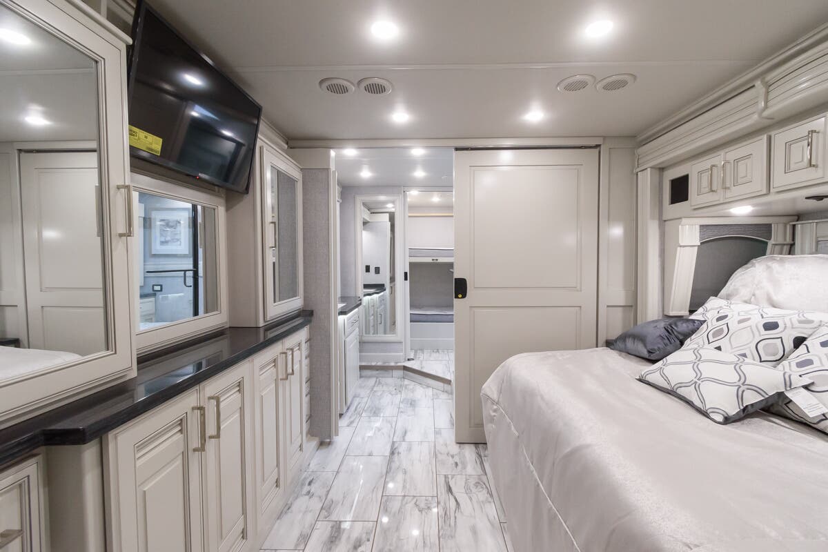 Bus-Stuff.com Class A Rv For Sale